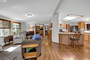 303 Manzanita Dr, Florence, OR 97439 - Photo 22