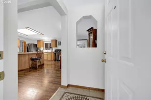 303 Manzanita Dr, Florence, OR 97439 - Photo 8