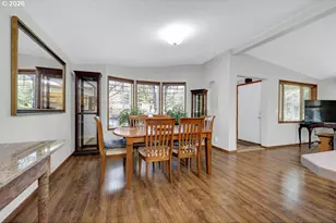 303 Manzanita Dr, Florence, OR 97439 - Photo 10