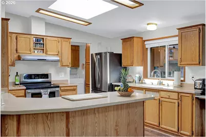 303 Manzanita Dr, Florence, OR 97439 - Photo 12