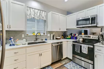 20607 SW Rosemount St, Beaverton, OR 97078 - Photo 10