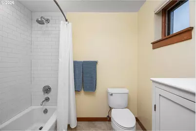 7910 SW 31st Ave #203, Portland, OR 97219 - Photo 12