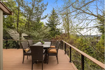 1727 SW Westwood Dr, Portland, OR 97239 - Photo 10