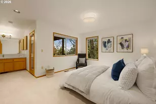 1727 SW Westwood Dr, Portland, OR 97239 - Photo 28