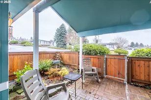 2120 Robins Ln SE, Salem, OR 97306 - Photo 8