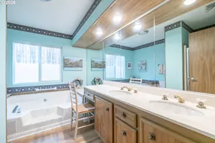 2120 Robins Ln SE, Salem, OR 97306 - Photo 34