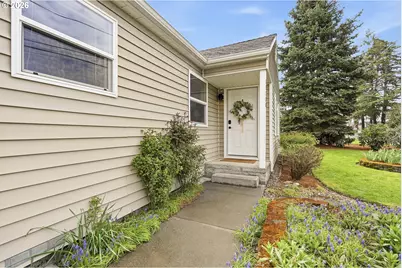 11250 SW 78th Ave, Tigard, OR 97223 - Photo 4