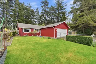 425 Radar Rd, Coos Bay, OR 97420 - Photo 2