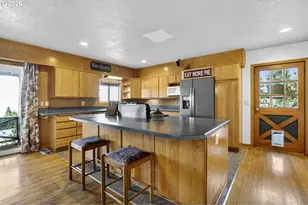 186 NE Shafford Ave, Estacada, OR 97023 - Photo 4