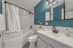 1107 SE 123rd Ave, Portland, OR 97233 - Photo 22