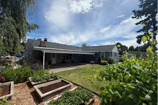 1107 SE 123rd Ave, Portland, OR 97233 - Photo 32