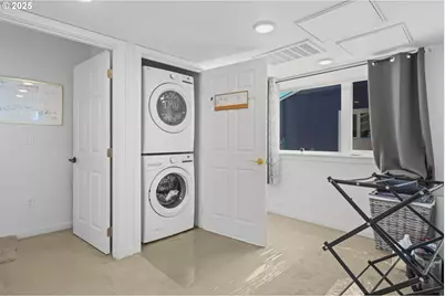 13425 SE Foster Rd #40, Portland, OR 97236 - Photo 12