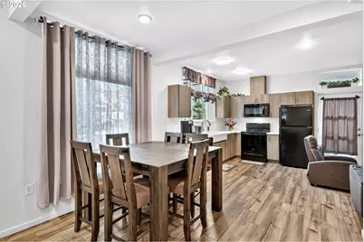 13425 SE Foster Rd #40, Portland, OR 97236 - Photo 8