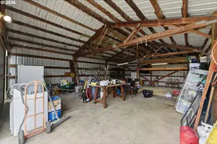 1820 E Cedar St, Myrtle Point, OR 97458 - Photo 32