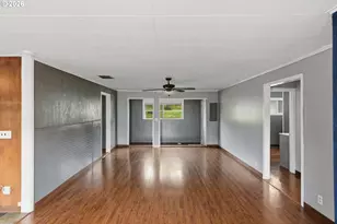1820 E Cedar St, Myrtle Point, OR 97458 - Photo 4