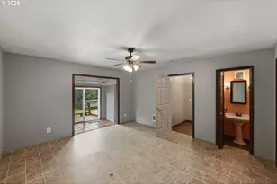 1820 E Cedar St, Myrtle Point, OR 97458 - Photo 12