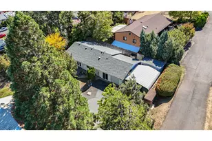 1147 Oak St W, The Dalles, OR 97058 - Photo 38
