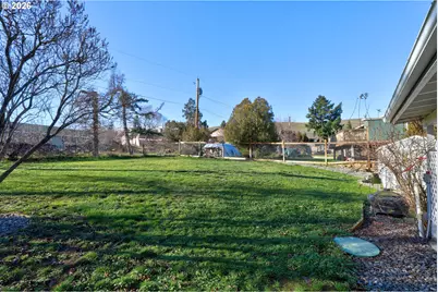 1012 Whitman Ct, The Dalles, OR 97058 - Photo 26