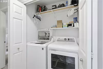 11263 SW Springwood Dr, Portland, OR 97223 - Photo 26
