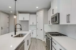 1002 NW 178th Wy, Ridgefield, WA 98642 - Photo 4