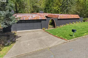 6011 SW Salmon St, Portland, OR 97221 - Photo 42