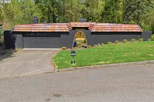 6011 SW Salmon St, Portland, OR 97221 - Photo 42
