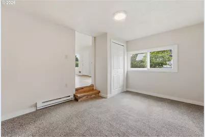 8011 N Clarendon Ave, Portland, OR 97203 - Photo 12