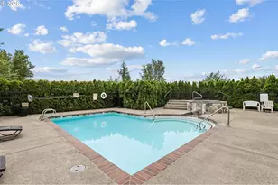 15052 NW Central Dr, Portland, OR 97229 - Photo 20