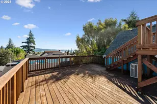 584 Exchange St, North Bend, OR 97459 - Photo 4