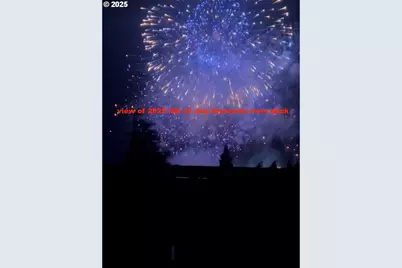 584 Exchange St, North Bend, OR 97459 - Photo 6