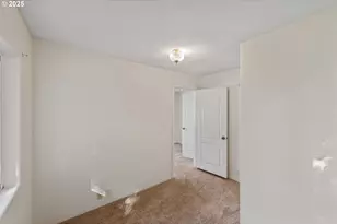 584 Exchange St, North Bend, OR 97459 - Photo 24