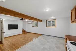 584 Exchange St, North Bend, OR 97459 - Photo 30