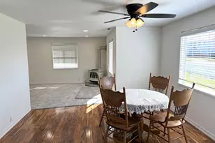 584 Exchange St, North Bend, OR 97459 - Photo 14