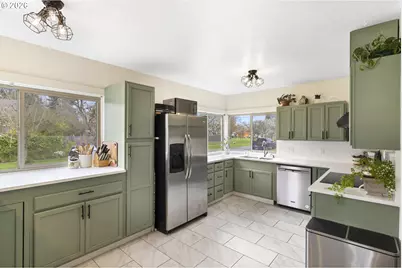 1336 NE Evans St, McMinnville, OR 97128 - Photo 16