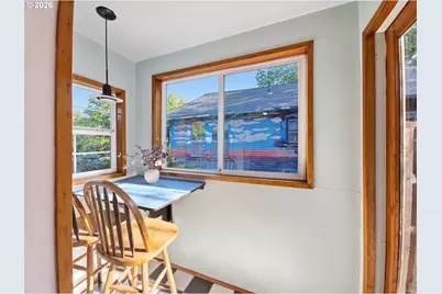 2380 Emerald St, Eugene, OR 97403 - Photo 16