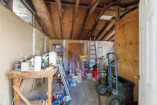 2380 Emerald St, Eugene, OR 97403 - Photo 30