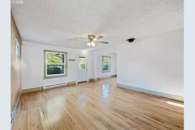 2380 Emerald St, Eugene, OR 97403 - Photo 10