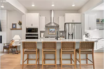 19080 SW Zinnia Ln, Beaverton, OR 97007 - Photo 8