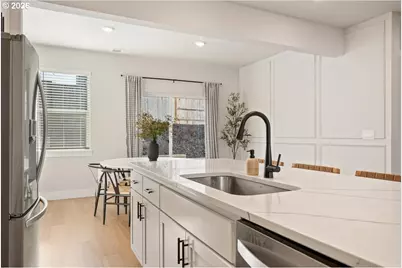 19080 SW Zinnia Ln, Beaverton, OR 97007 - Photo 12