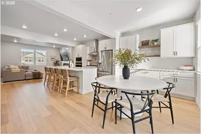 19080 SW Zinnia Ln, Beaverton, OR 97007 - Photo 16