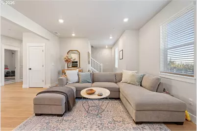 19080 SW Zinnia Ln, Beaverton, OR 97007 - Photo 20