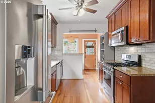 4118 NE Senate St, Portland, OR 97232 - Photo 12