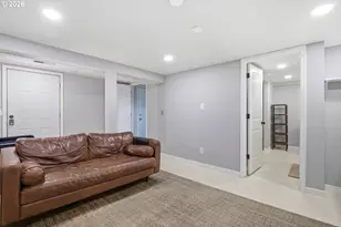4118 NE Senate St, Portland, OR 97232 - Photo 32