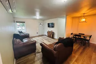 337 Cypress St, Longview, WA 98632 - Photo 4