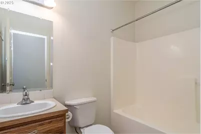 115 Silverado St, Roseburg, OR 97471 - Photo 30