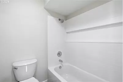 9445 SW Summerfield Dr, Tigard, OR 97224 - Photo 26