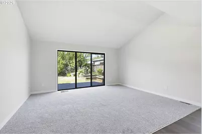 9445 SW Summerfield Dr, Tigard, OR 97224 - Photo 14