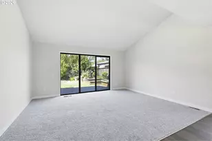 9445 SW Summerfield Dr, Tigard, OR 97224 - Photo 14