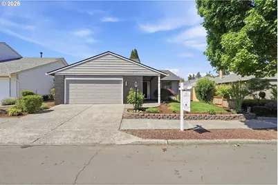 9445 SW Summerfield Dr, Tigard, OR 97224 - Photo 2