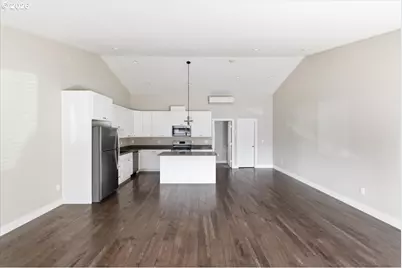 308 NW Santiam Blvd, Mill City, OR 97360 - Photo 12